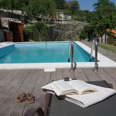 Leiras Do Seixo - Casa Dos Tinos Vakantiehuis *